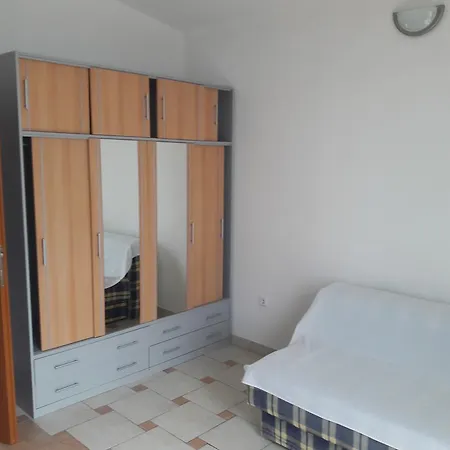 Apartment Jaram *